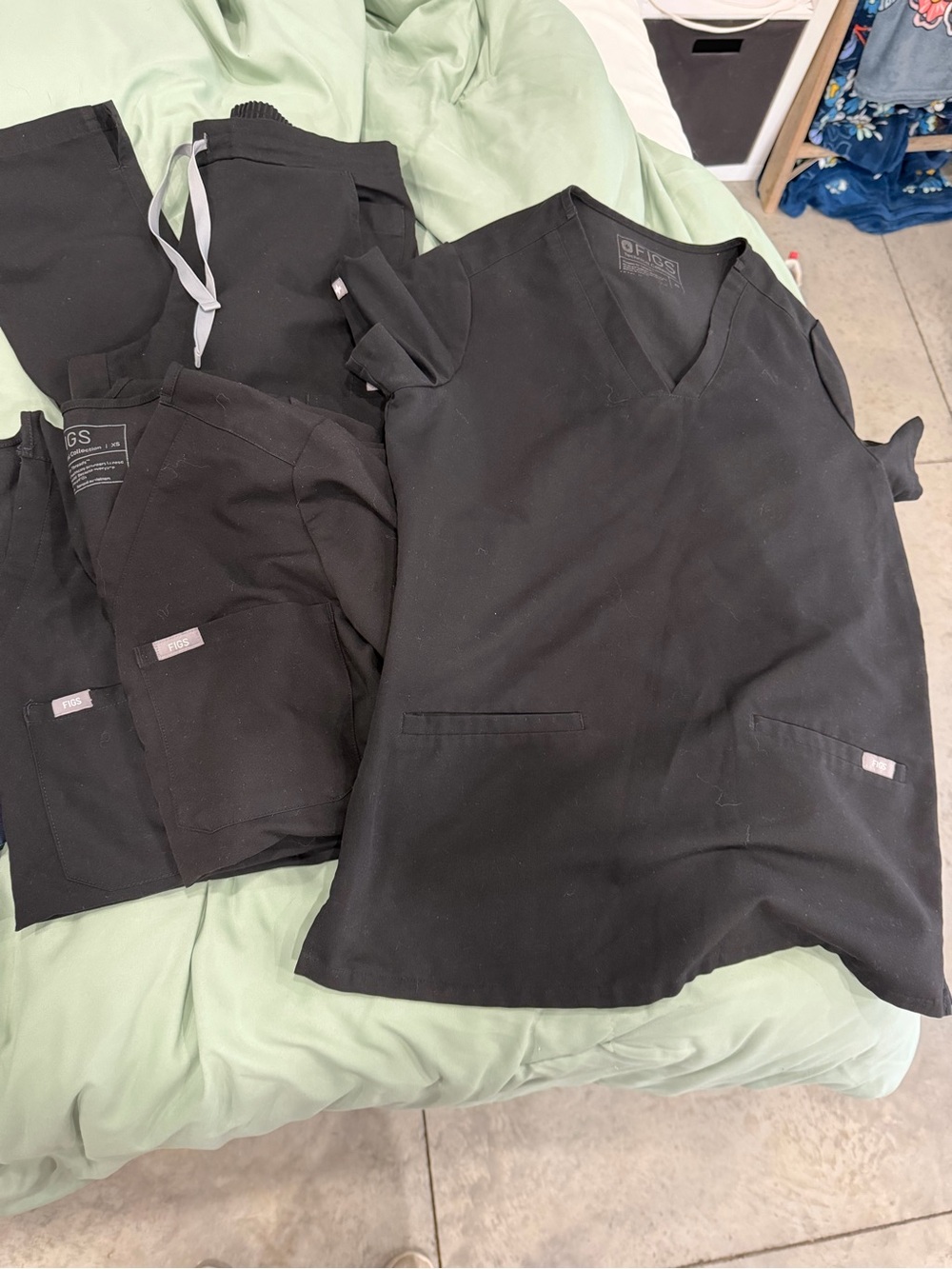 Figs Black V-Neck Scrub Top and Pants Set